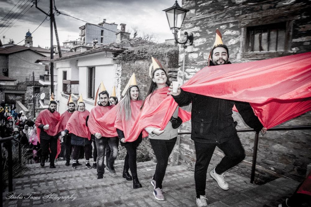 Χρώματα, αρώματα και πολύ κέφι στο 1ο Katsamaka Run (pics) runbeat.gr